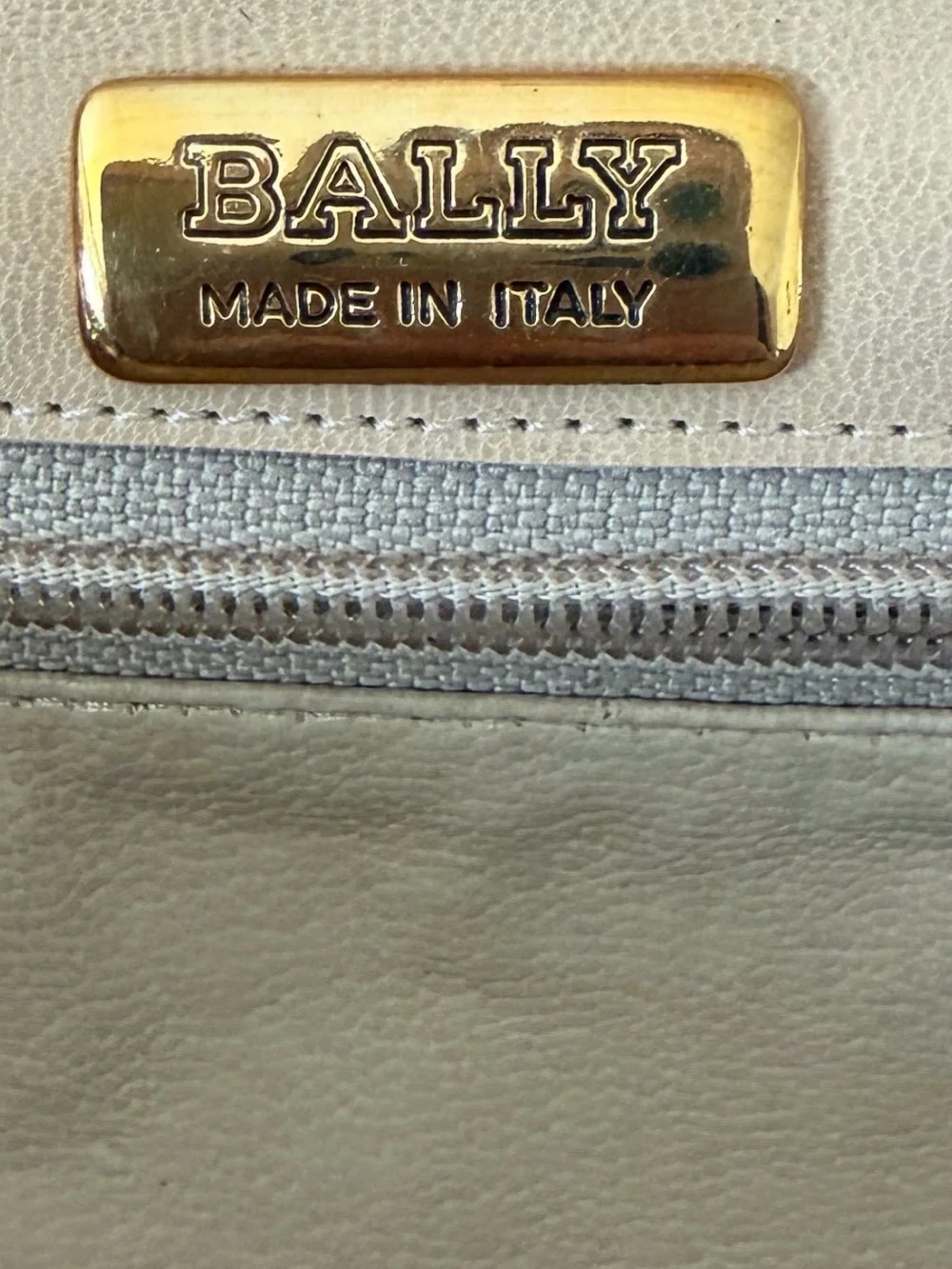 Vintage Bally 1980’s Leather Purse